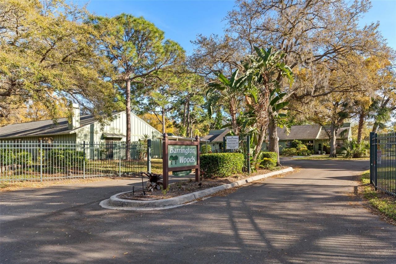 5014 Barrington Circle, Unit 2102, Sarasota, FL 34234 Photo