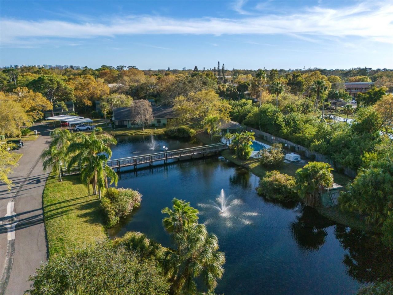 5014 Barrington Circle, Unit 2102, Sarasota, FL 34234 Photo