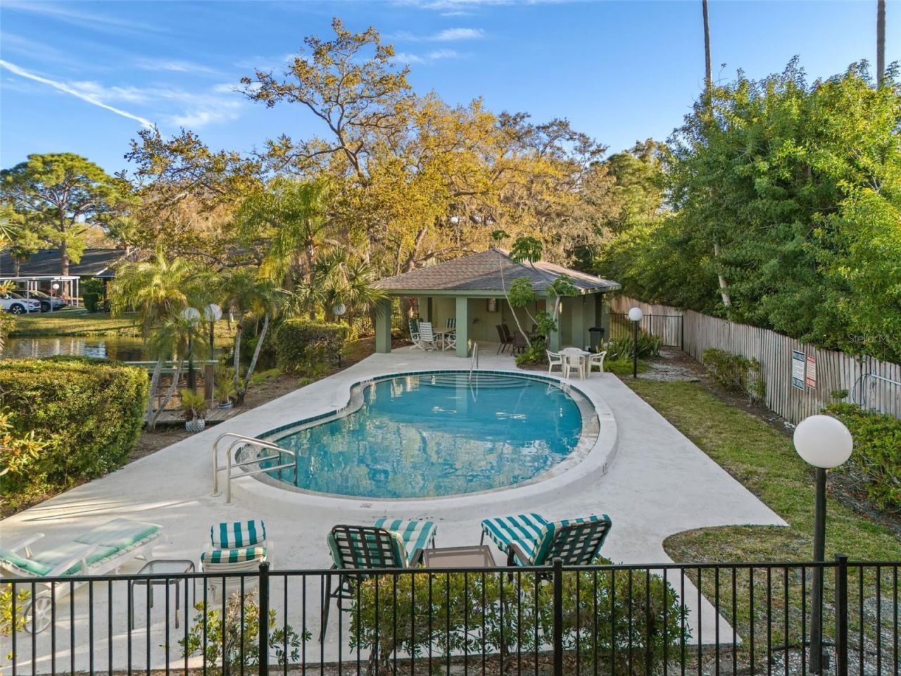 5014 Barrington Circle, Unit 2102, Sarasota, FL 34234 Photo