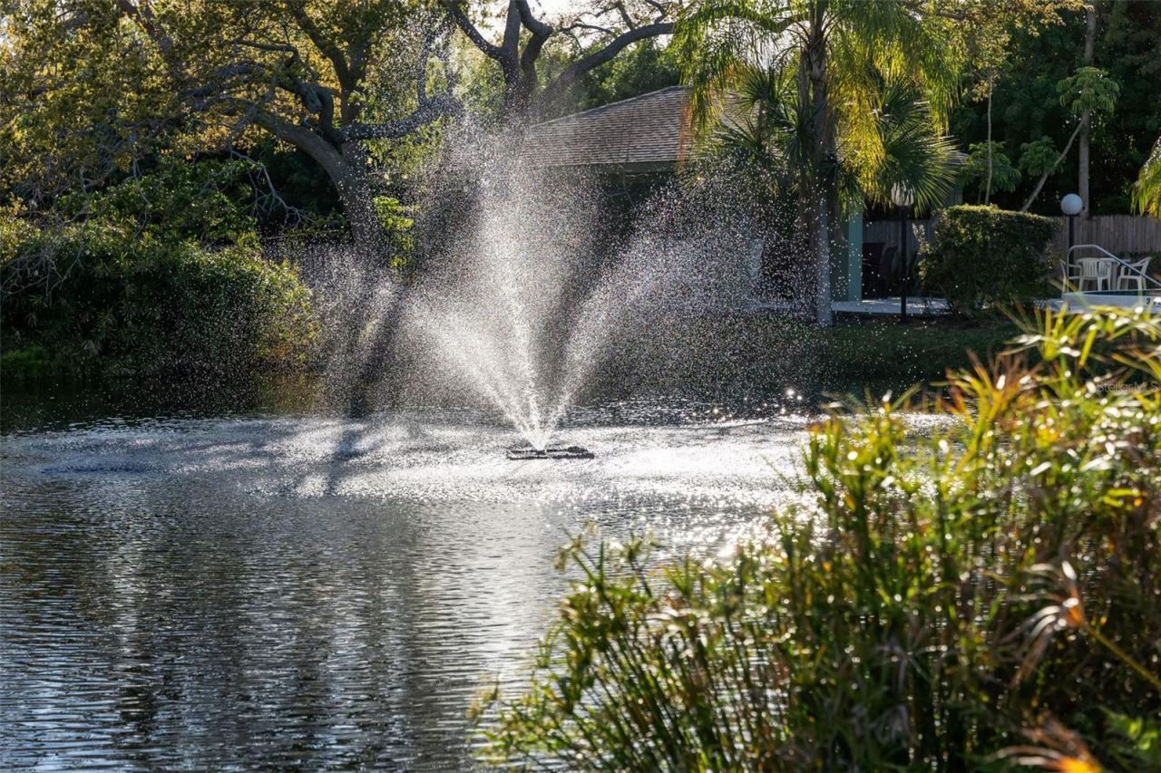 5014 Barrington Circle, Unit 2102, Sarasota, FL 34234 Photo