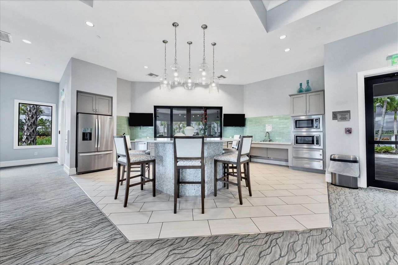 7789 Mainsail Lane, Sarasota, FL 34240 Photo