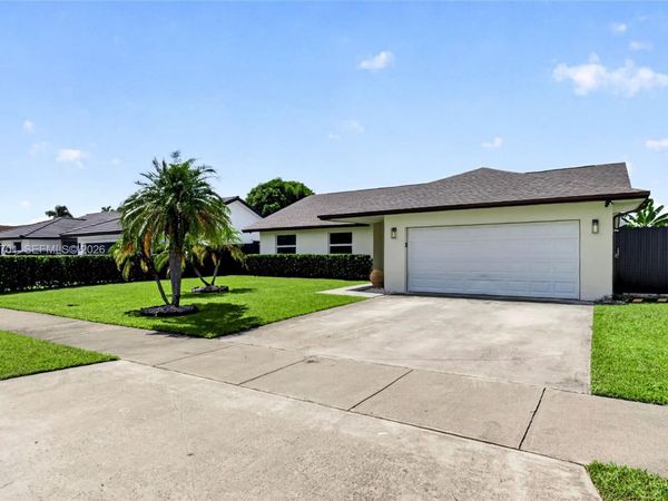 12840 SW 147th Terr Rd , Miami, FL 33186