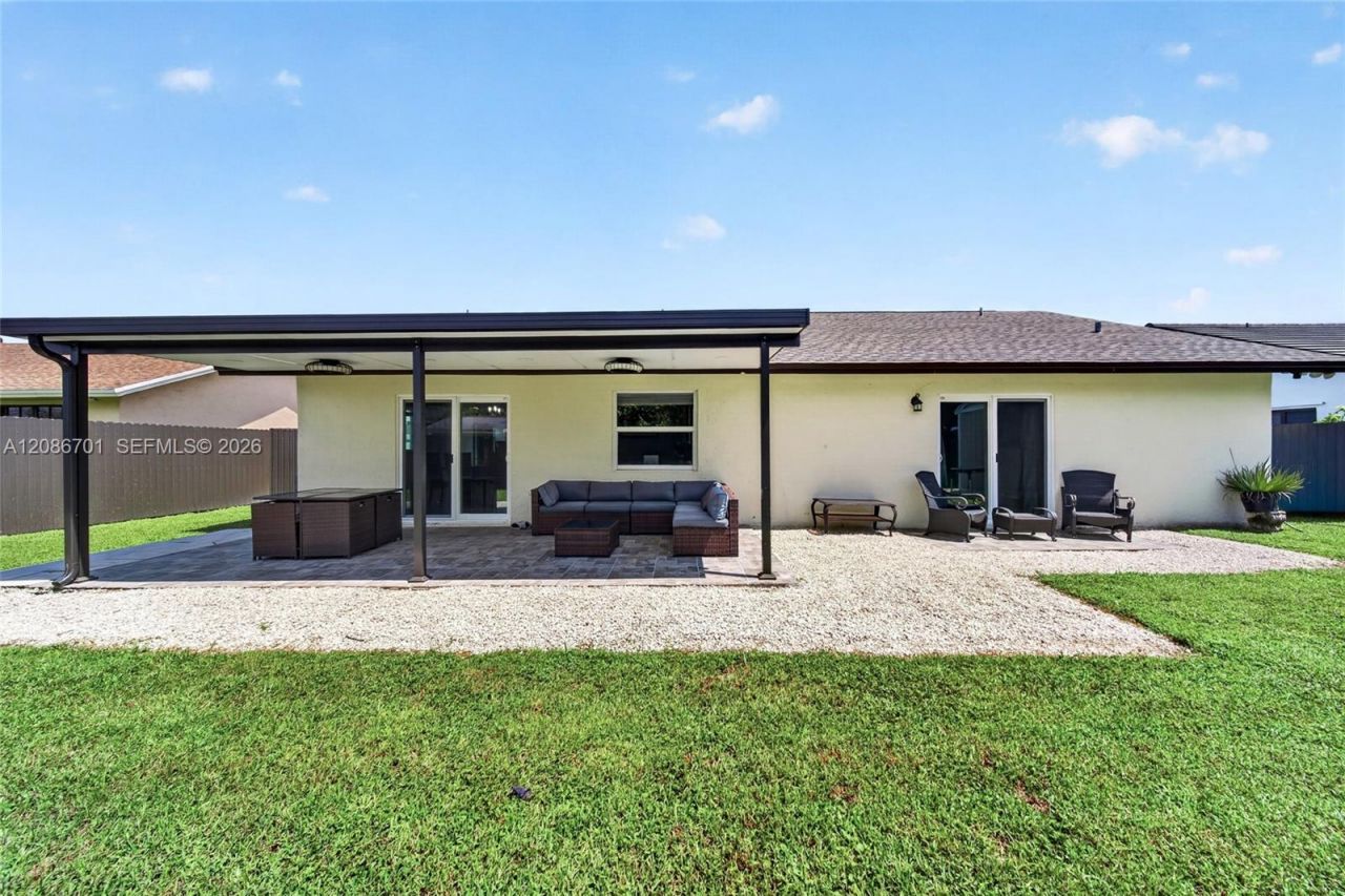 12840 SW 147th Terr Rd, Miami, FL 33186 Photo
