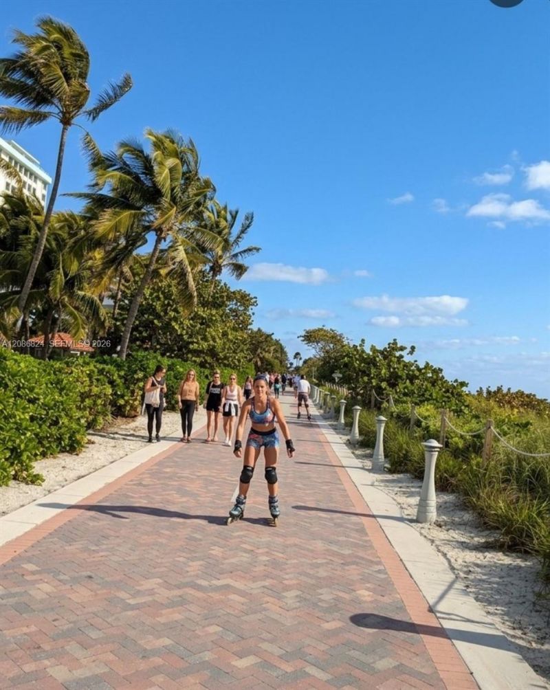 2655 Collins Ave, Unit 602, Miami Beach, FL 33140 Photo
