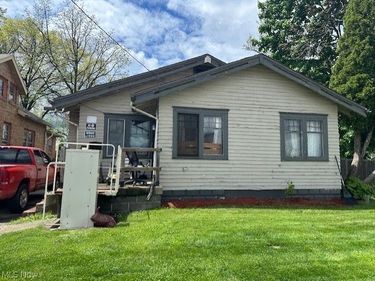 2740 South Avenue, Youngstown, OH 44502