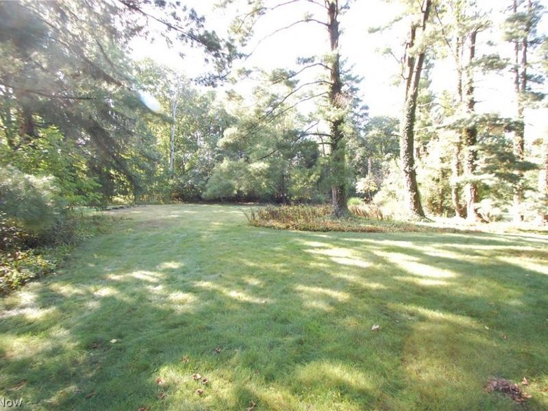 2989 Howell Drive, Poland, OH 44514 Photo 3