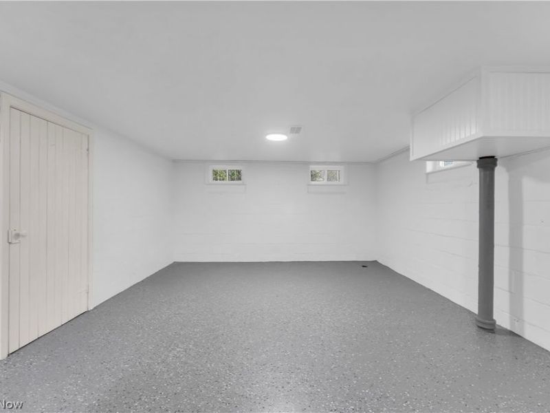 11806 Wayland Avenue, Cleveland, OH 44111 Photo 24