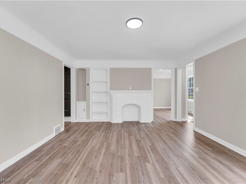 11806 Wayland Avenue, Cleveland, OH 44111 Photo 6