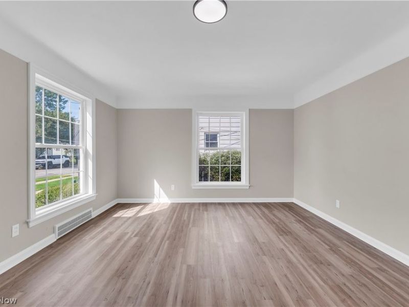 11806 Wayland Avenue, Cleveland, OH 44111 Photo 7