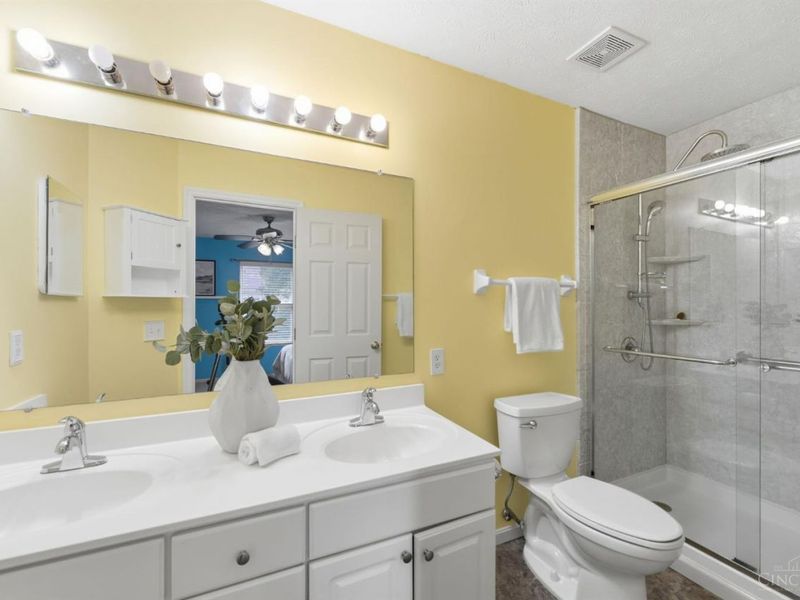 6433 Eagleview Drive, Mason, OH 45040 Photo 20