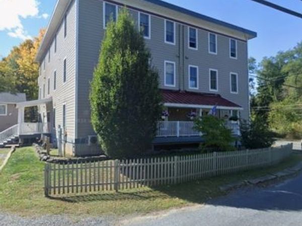 2 Lindbergh Rd, Unit 4, East Amwell, NJ 08551