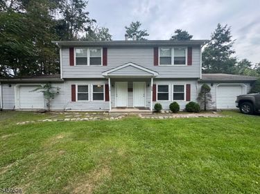 266 Old Chimney Ridge Rd, Montague, NJ 07827