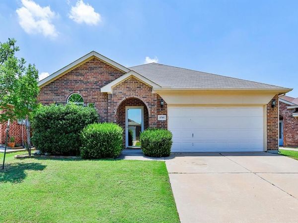 8705 Sumter Way , Fort Worth, TX 76244