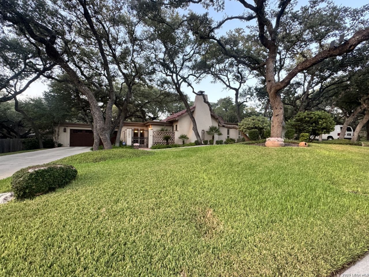 11107 Whisper Rgd, San Antonio, TX 78230 Main Photo