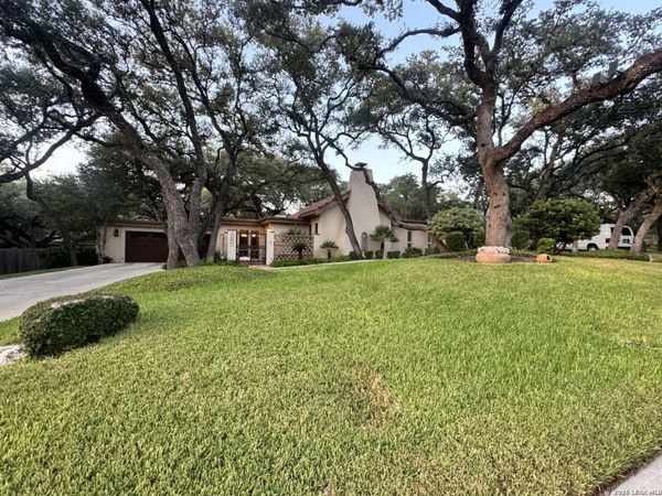 11107 Whisper Rgd, San Antonio, TX 78230