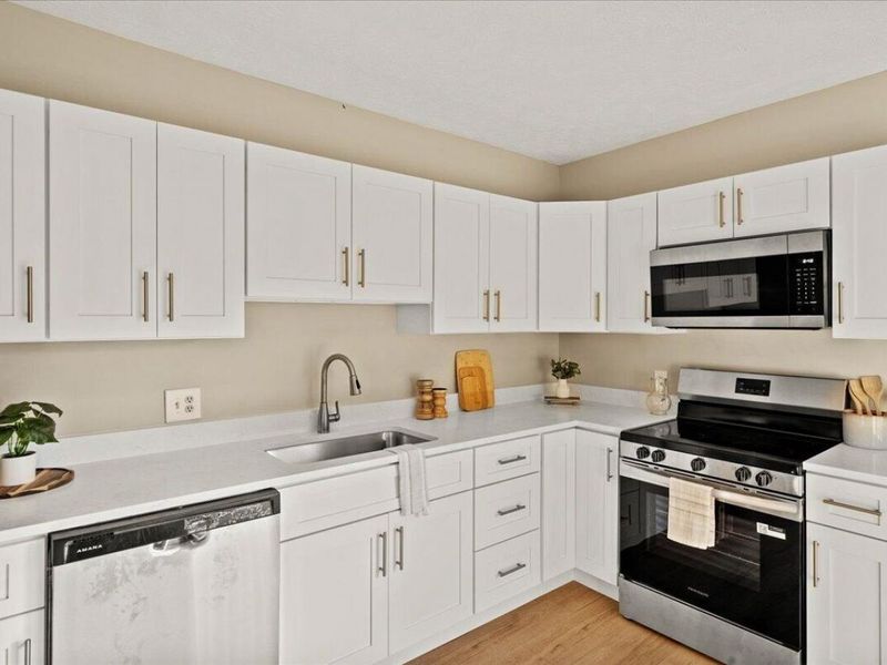 40 Eastern Avenue, Elsmere, KY 41018 Photo 4