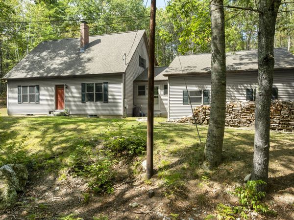 275 Hinks Road , Jefferson, ME 04348