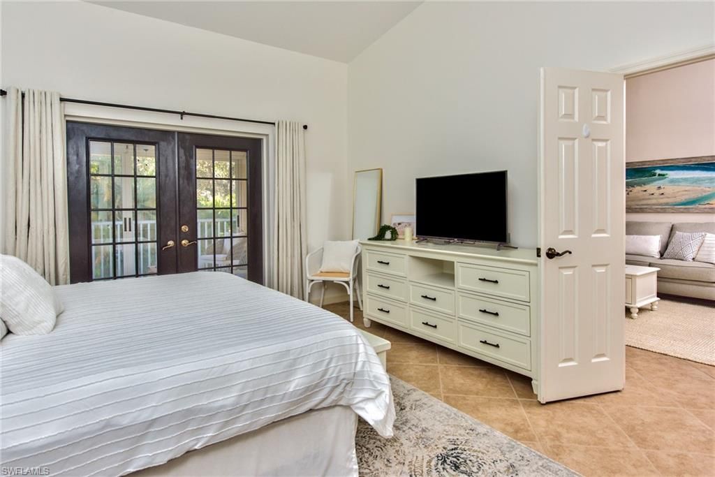 1941 Cascades Dr, Unit 5704, Naples, FL 34112 Photo
