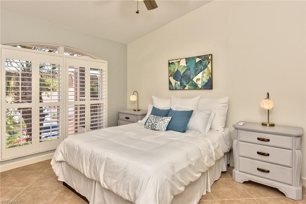 1941 Cascades Dr, Unit 5704, Naples, FL 34112 Photo