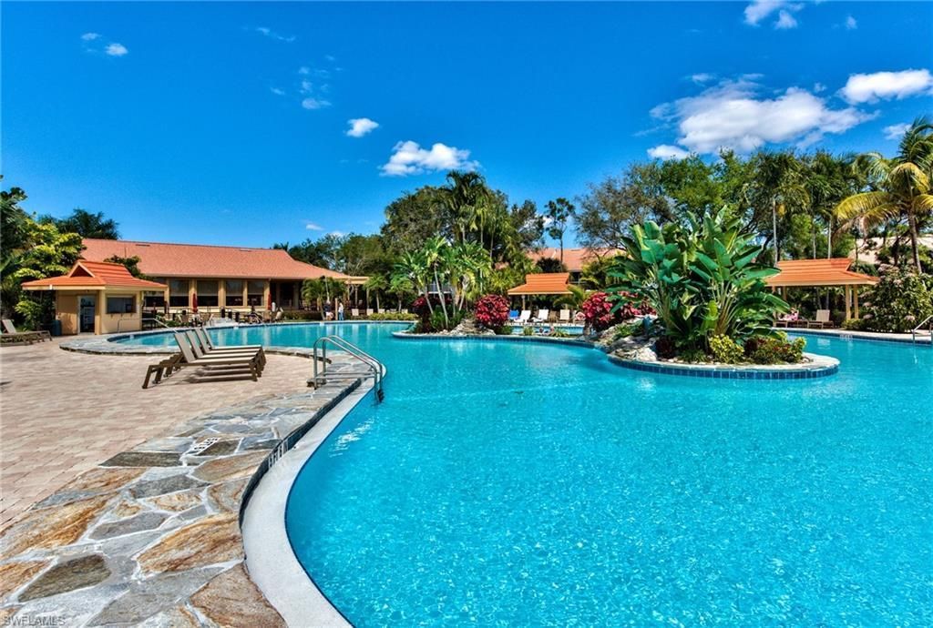 1941 Cascades Dr, Unit 5704, Naples, FL 34112 Photo