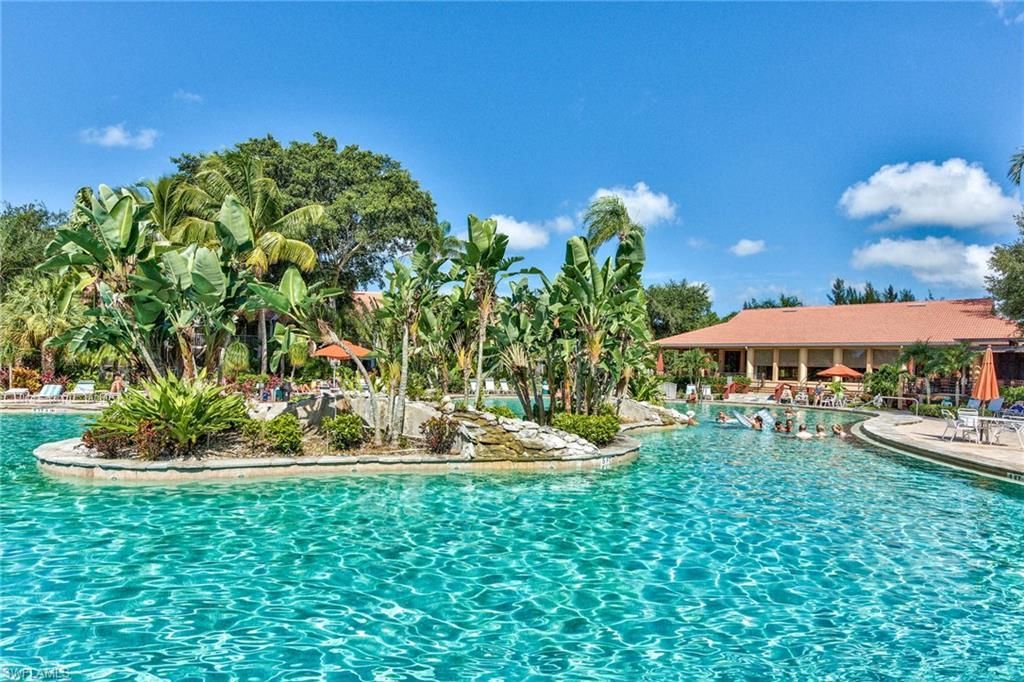 1941 Cascades Dr, Unit 5704, Naples, FL 34112 Photo