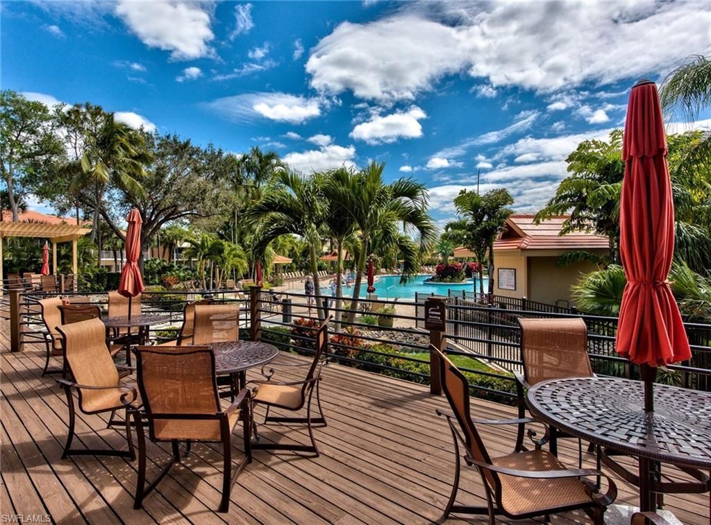 1941 Cascades Dr, Unit 5704, Naples, FL 34112 Photo