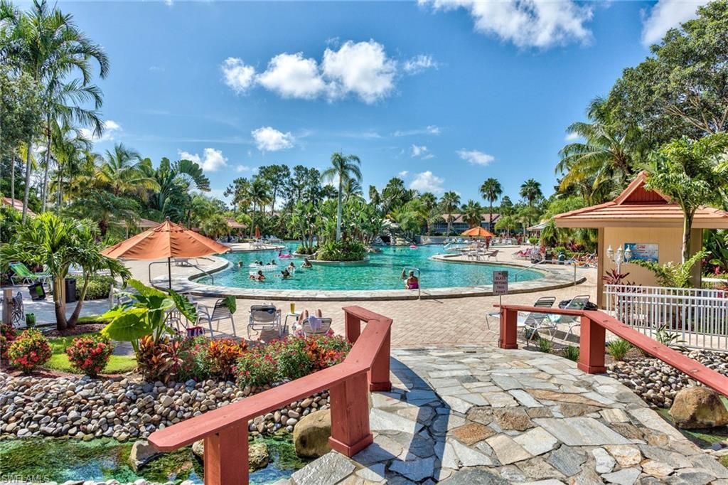 1941 Cascades Dr, Unit 5704, Naples, FL 34112 Photo