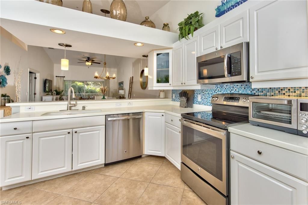 1941 Cascades Dr, Unit 5704, Naples, FL 34112 Photo