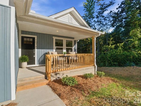 1074 Mountain Crest Drive , Kings Mountain, NC 28086