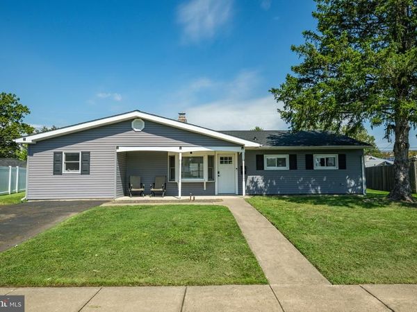 48 BEECHTREE ROAD , LEVITTOWN, PA 19057