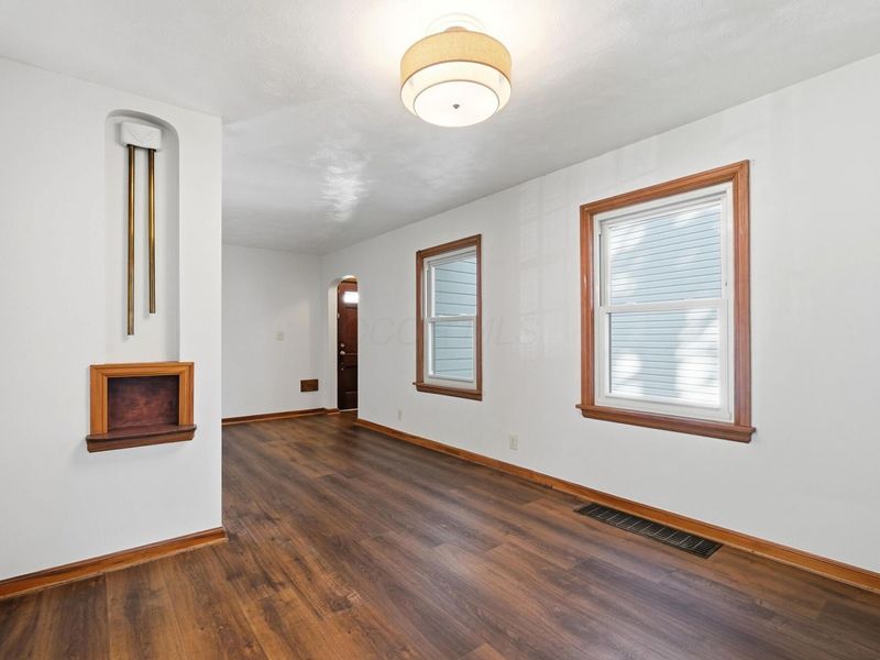 3037 Olive Street, Columbus, OH 43204 Photo 11