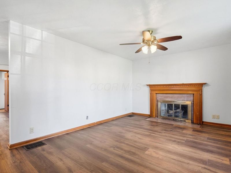 3037 Olive Street, Columbus, OH 43204 Photo 6