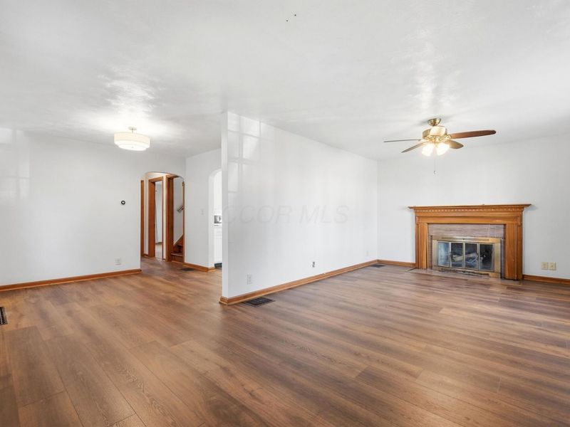 3037 Olive Street, Columbus, OH 43204 Photo 9