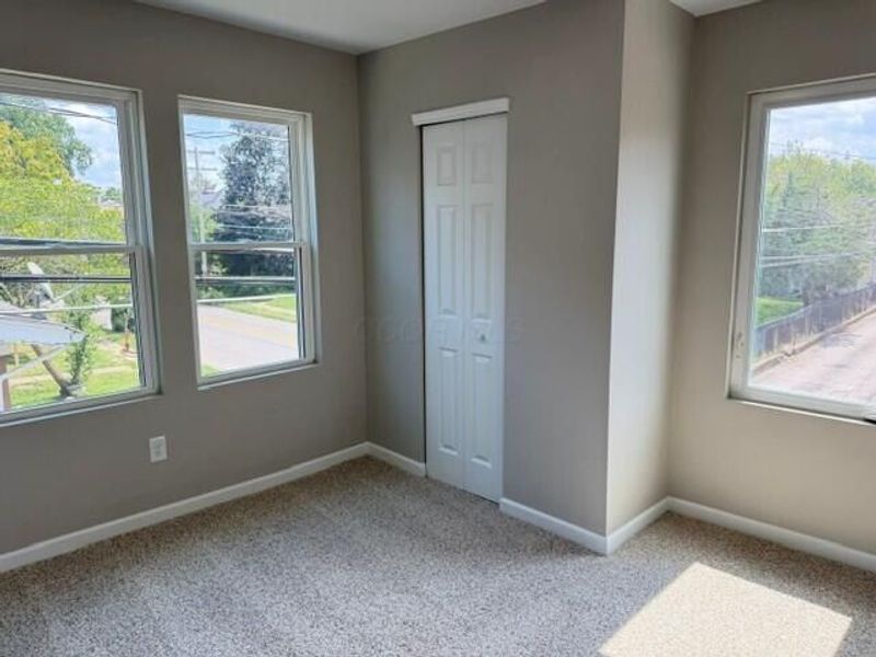 378 E 17th Avenue, Columbus, OH 43201 Photo 19