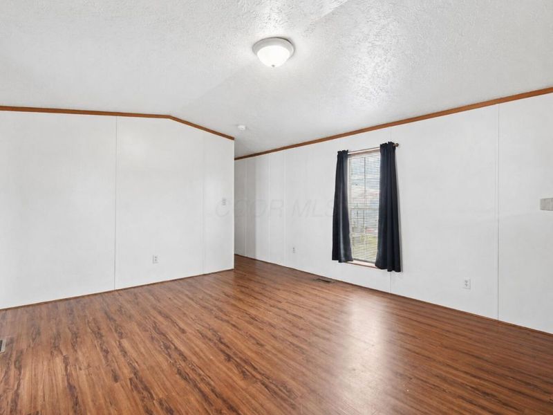 1100 Thornwood Drive SW, Unit Lot 612, Heath, OH 43056 Photo 5