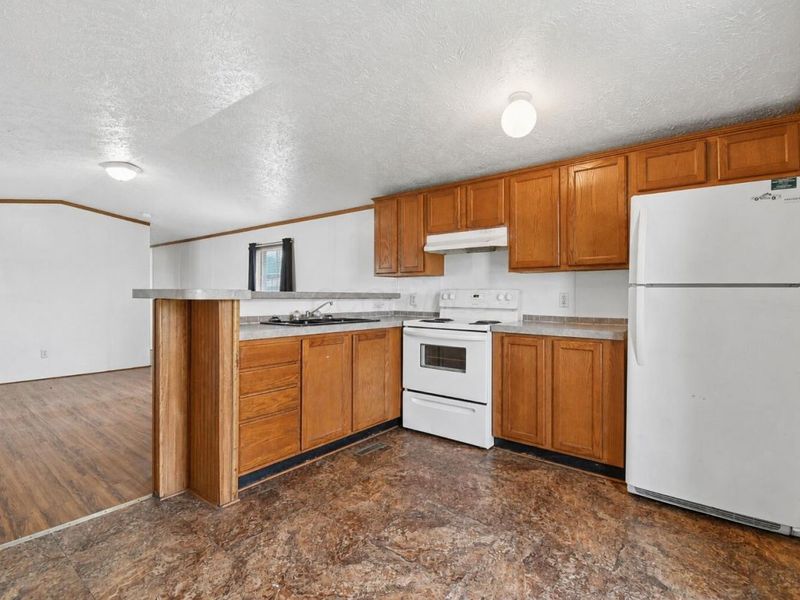 1100 Thornwood Drive SW, Unit Lot 612, Heath, OH 43056 Photo 8