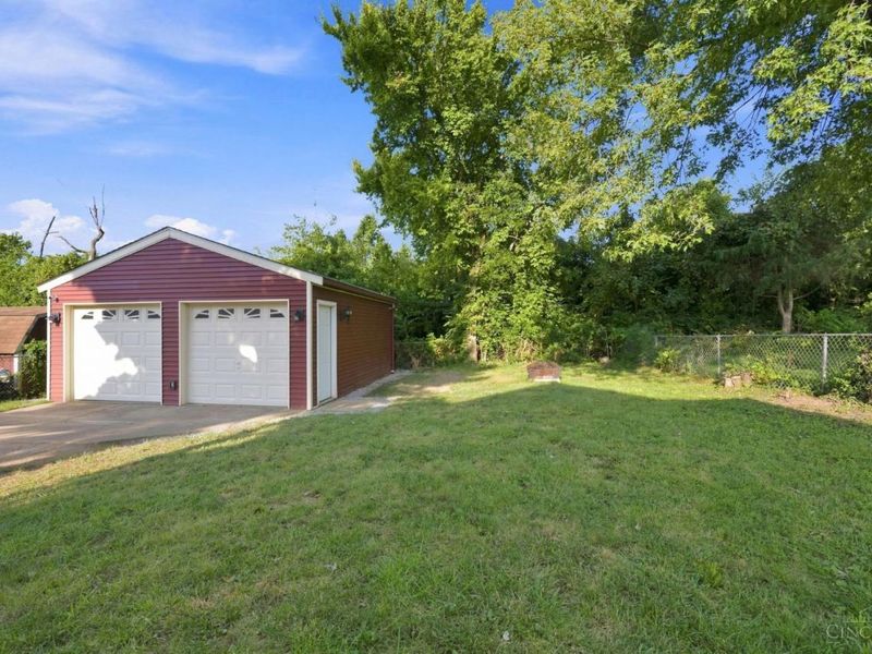 8407 Jackies Drive, Colerain Township, OH 45239 Photo 39