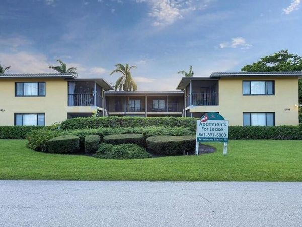 6499 NE 7TH Avenue, Unit 2, Boca Raton, FL 33487