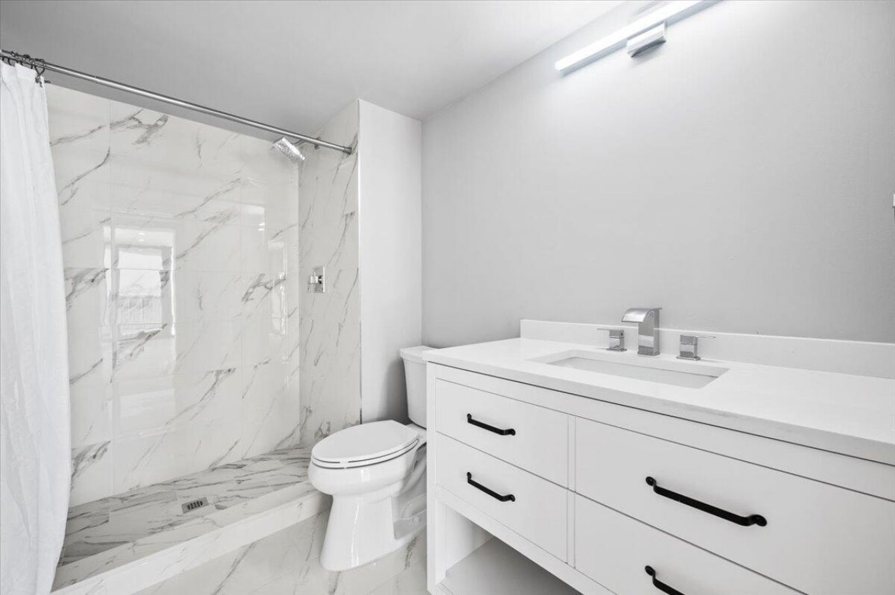 5420 N Ocean Drive, Unit 604, West Palm Beach, FL 33404 Photo