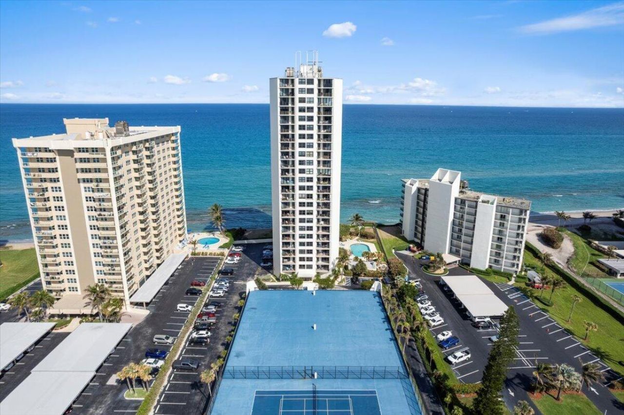 5420 N Ocean Drive, Unit 604, West Palm Beach, FL 33404 Photo