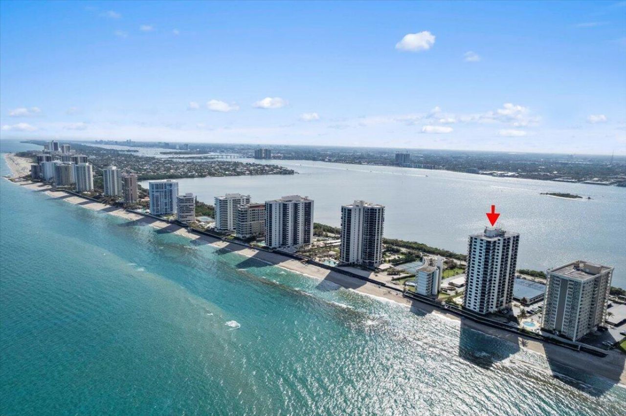 5420 N Ocean Drive, Unit 604, West Palm Beach, FL 33404 Photo