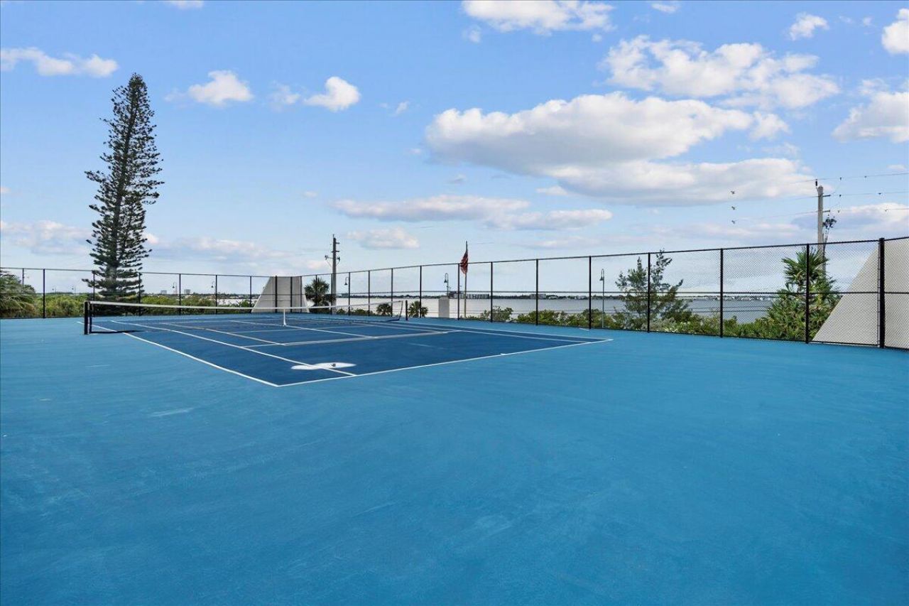 5420 N Ocean Drive, Unit 604, West Palm Beach, FL 33404 Photo