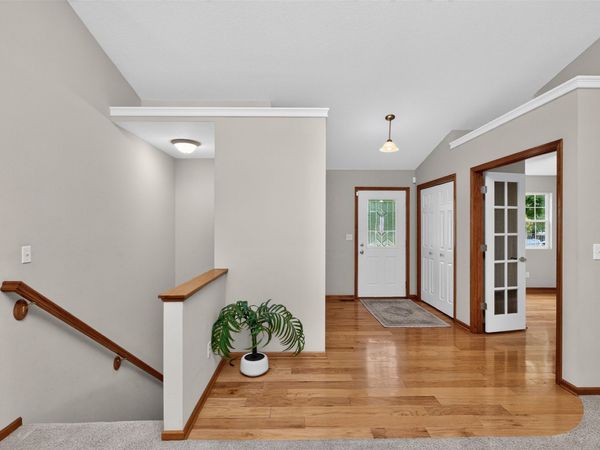 3005 Hart Avenue, Des Moines, IA 50320