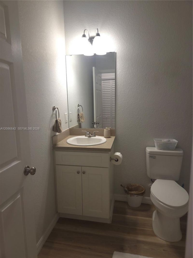 1498 Las Villa Bl, Sebring, FL 33870 Photo