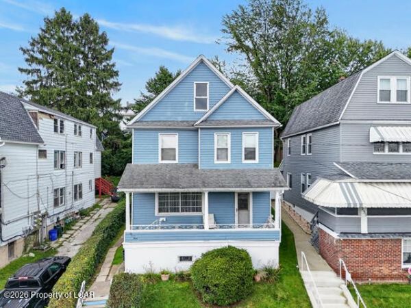 233 Lee Park Avenue, Hanover Township, PA 18706