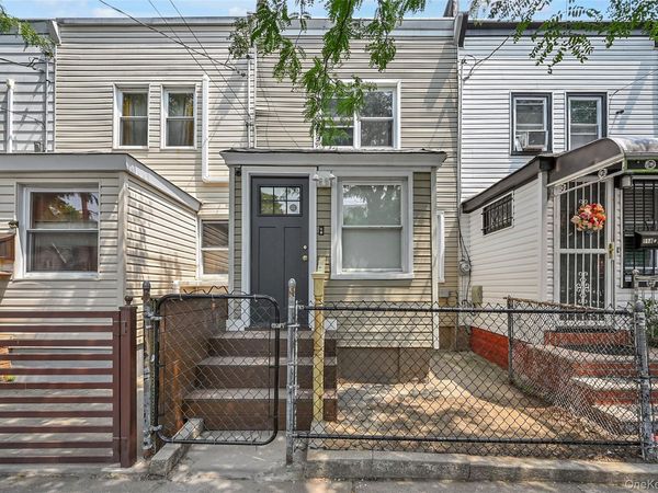 118-33 152nd Street , Jamaica, NY 11434