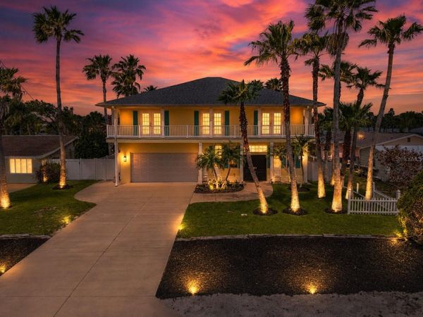 708 OCEAN AVENUE , NEW SMYRNA BEACH, FL 32169