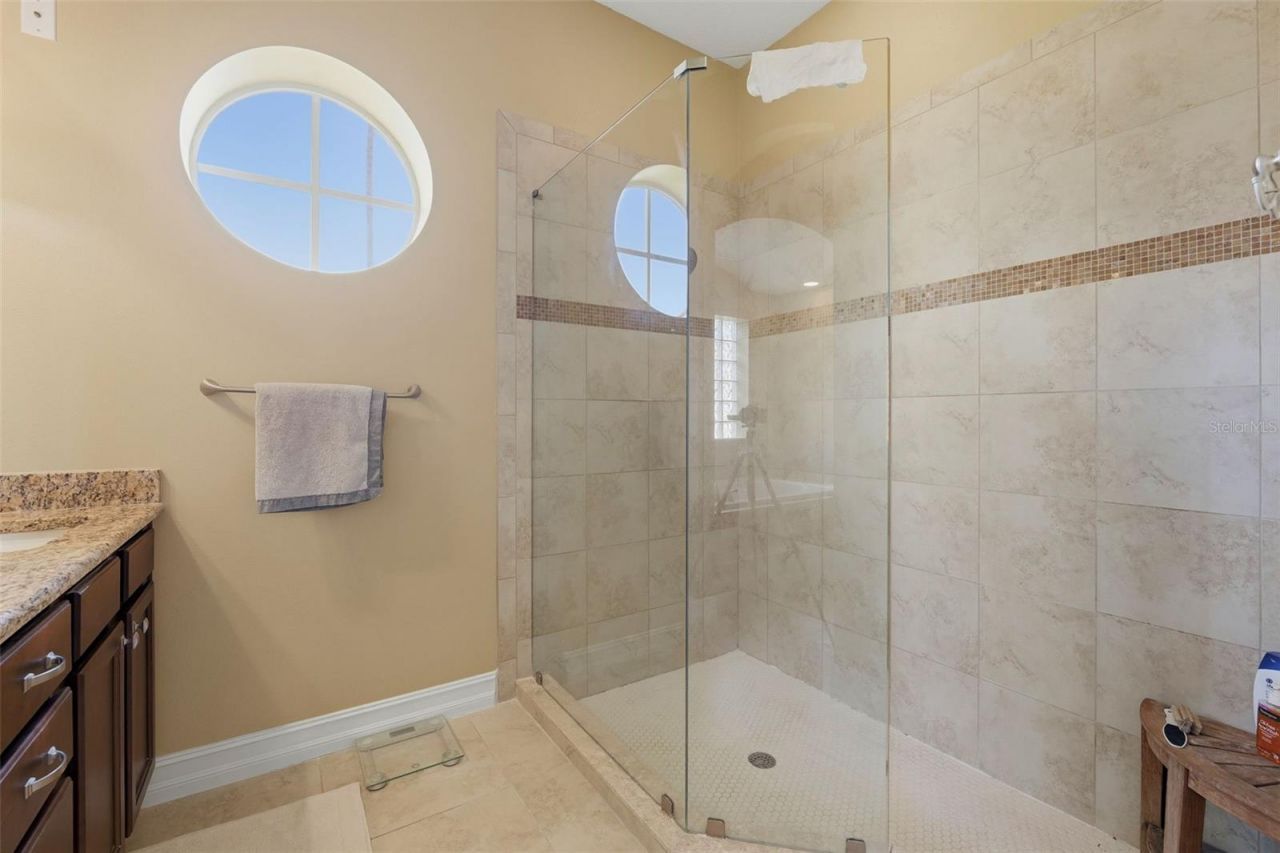 12012 Brewster Drive, Tampa, FL 33626 Photo