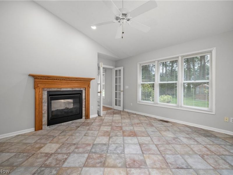 1024 Hunters Chase, Grafton, OH 44044 Photo 26