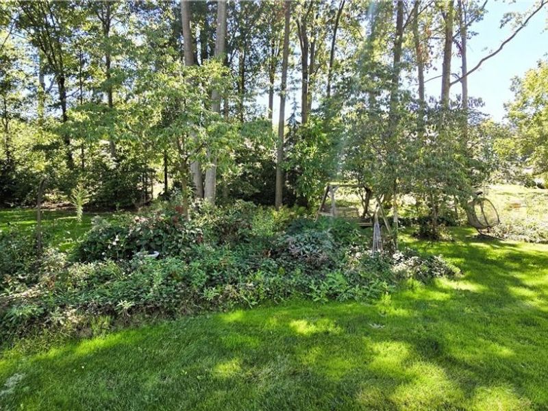 1024 Hunters Chase, Grafton, OH 44044 Photo 7